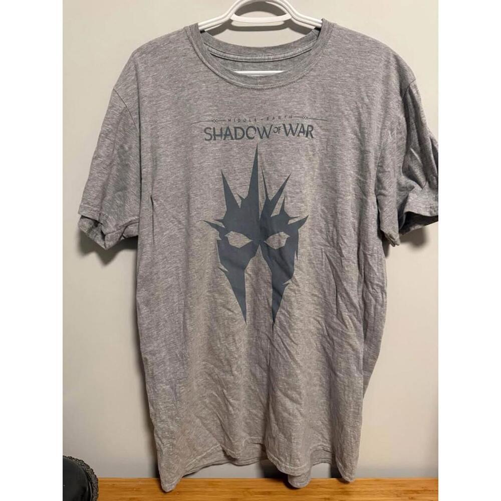 Shadow of War Promo T-Shirt (Warner Bros / Monolith, 2017) – Size L